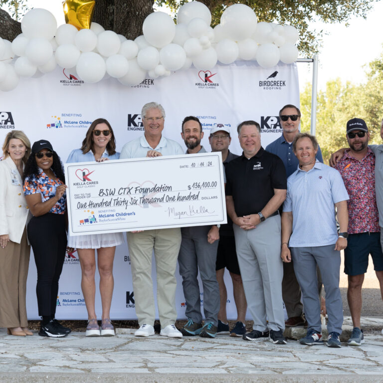 3 Group Photo with the Check